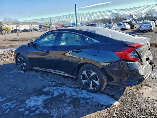 2HGFC2F52JH608245 2018 HONDA CIVIC - Image 2