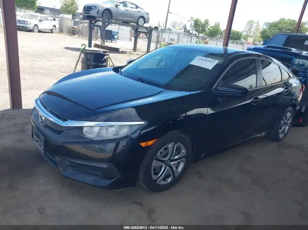 2HGFC2F53HH513607 2017 HONDA CIVIC - Image 2