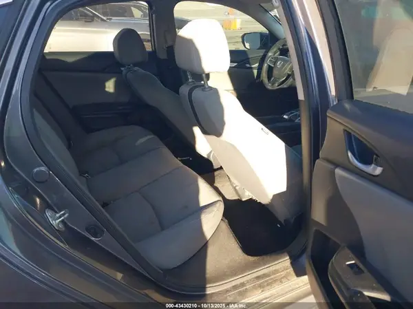 2HGFC2F53HH530357 2017 HONDA CIVIC - Image 8