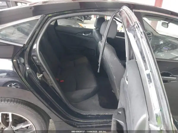 2HGFC2F53HH543688 2017 HONDA CIVIC - Image 8