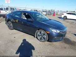 2HGFC2F53HH555095 2017 HONDA CIVIC
