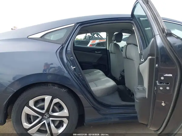 2HGFC2F53HH558272 2017 HONDA CIVIC - Image 8