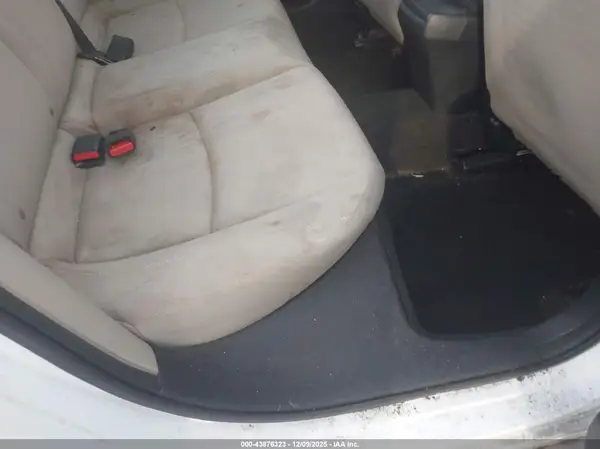 2HGFC2F53HH563519 2017 HONDA CIVIC - Image 8