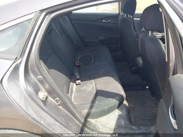 2HGFC2F53JH000881 2018 HONDA CIVIC - Image 8