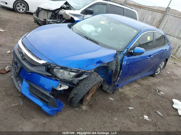 2HGFC2F53JH002985 2018 HONDA CIVIC - Image 2
