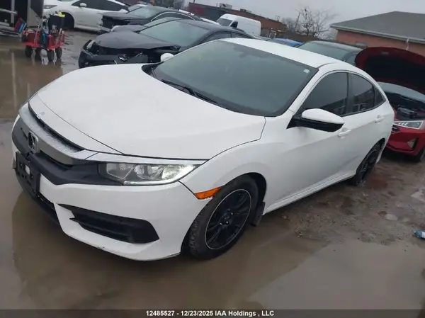 2HGFC2F53JH037686 2018 HONDA CIVIC - Image 2