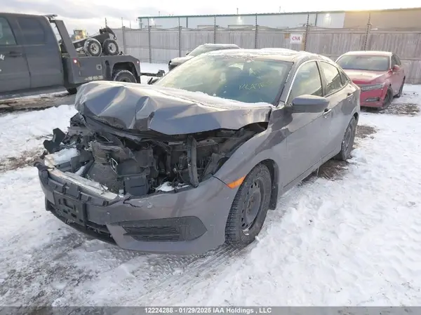 2HGFC2F53JH041057 2018 HONDA CIVIC - Image 2