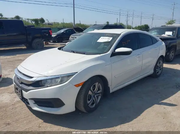 2HGFC2F53JH507635 2018 HONDA CIVIC - Image 2
