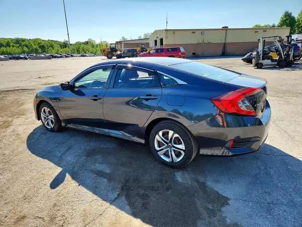 2HGFC2F53JH511281 2018 HONDA CIVIC - Image 2
