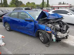 2HGFC2F53JH517159 2018 HONDA CIVIC