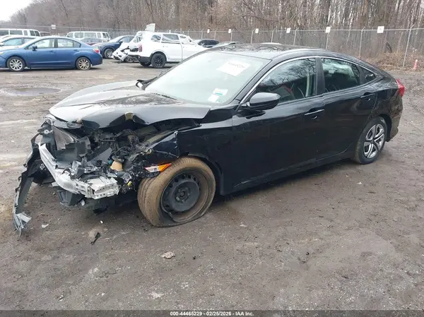 2HGFC2F53JH518912 2018 HONDA CIVIC - Image 2