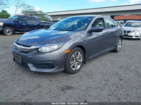 2HGFC2F53JH524340 2018 HONDA CIVIC - Image 2
