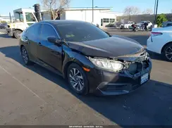 2HGFC2F53JH526735 2018 HONDA CIVIC