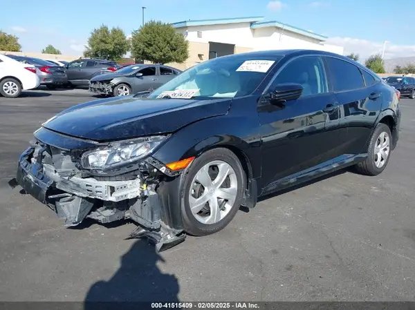 2HGFC2F53JH530798 2018 HONDA CIVIC - Image 2