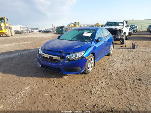 2HGFC2F53JH536746 2018 HONDA CIVIC - Image 2