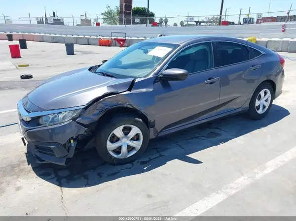 2HGFC2F53JH537279 2018 HONDA CIVIC - Image 2