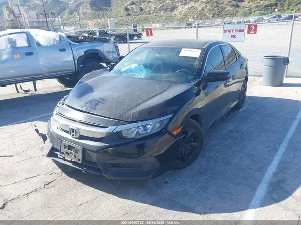 2HGFC2F53JH537461 2018 HONDA CIVIC - Image 2