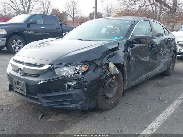 2HGFC2F53JH540019 2018 HONDA CIVIC - Image 2
