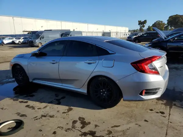 2HGFC2F53JH540070 2018 HONDA CIVIC - Image 2