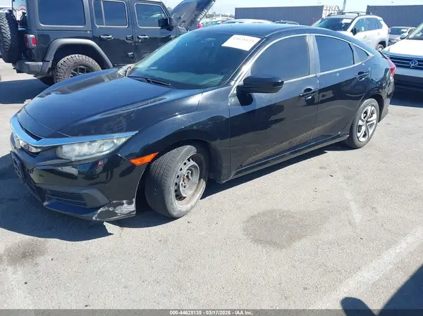 2HGFC2F53JH548248 2018 HONDA CIVIC - Image 2