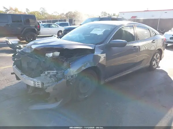 2HGFC2F53JH549951 2018 HONDA CIVIC - Image 2
