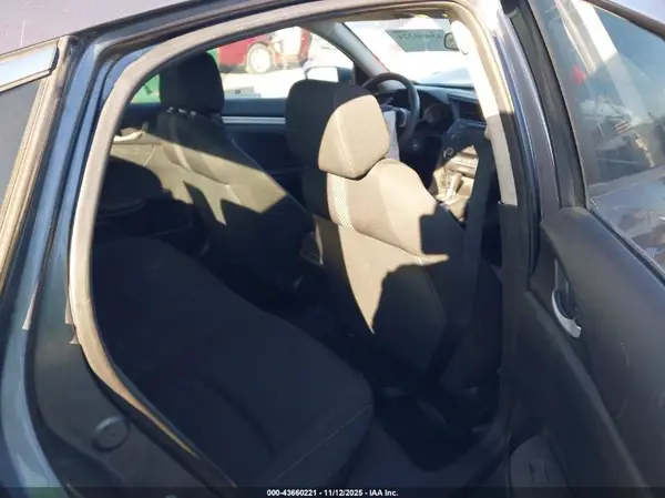 2HGFC2F53JH549951 2018 HONDA CIVIC - Image 8