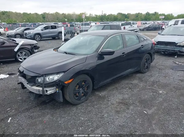 2HGFC2F53JH552932 2018 HONDA CIVIC - Image 2