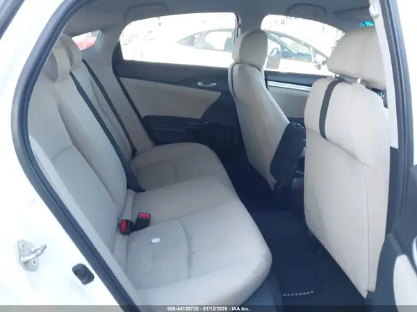 2HGFC2F53JH555930 2018 HONDA CIVIC - Image 8
