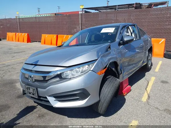 2HGFC2F53JH557306 2018 HONDA CIVIC - Image 2