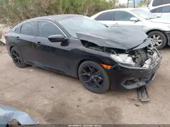 2HGFC2F53JH558715 2018 HONDA CIVIC