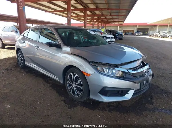2HGFC2F53JH566670 2018 HONDA CIVIC - Image 1