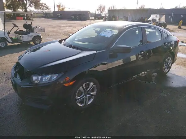 2HGFC2F53JH567379 2018 HONDA CIVIC - Image 2