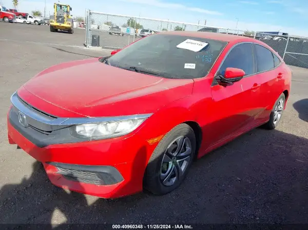 2HGFC2F53JH567771 2018 HONDA CIVIC - Image 2