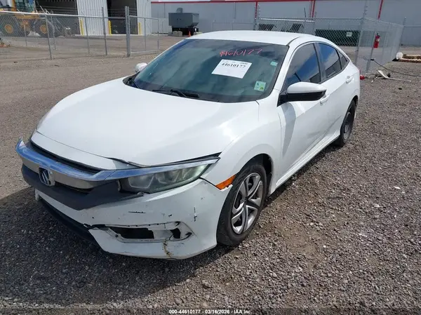 2HGFC2F53JH568547 2018 HONDA CIVIC - Image 2