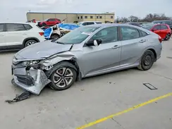 2HGFC2F53JH572923 2018 HONDA CIVIC