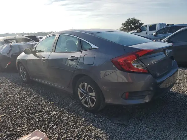 2HGFC2F53JH580388 2018 HONDA CIVIC - Image 2