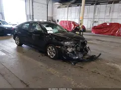2HGFC2F53JH581783 2018 HONDA CIVIC