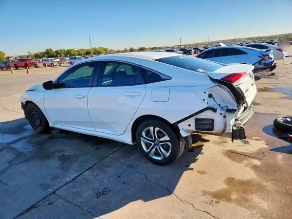 2HGFC2F53JH583288 2018 HONDA CIVIC - Image 2