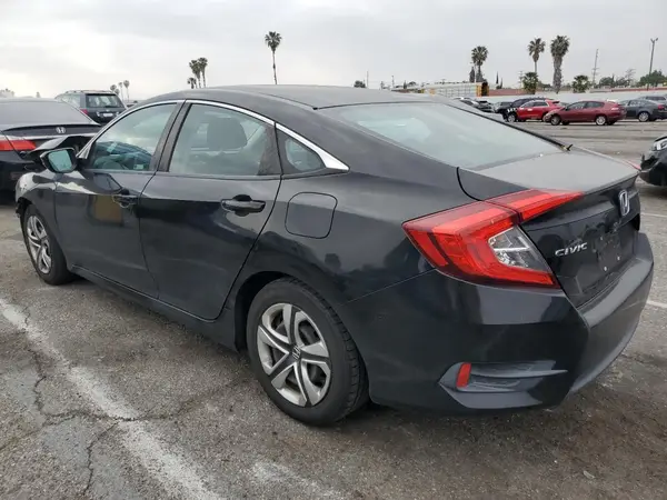 2HGFC2F53JH588622 2018 HONDA CIVIC - Image 2