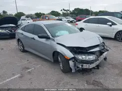 2HGFC2F53JH590144 2018 HONDA CIVIC