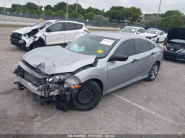 2HGFC2F53JH590144 2018 HONDA CIVIC - Image 2
