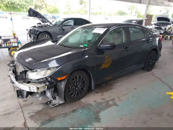 2HGFC2F53JH593285 2018 HONDA CIVIC - Image 2