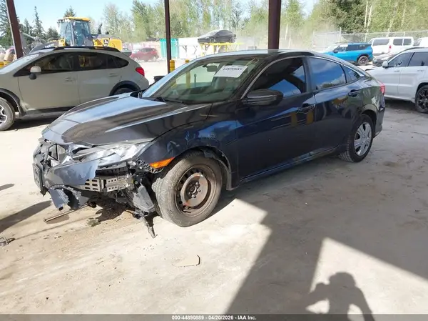 2HGFC2F53JH595926 2018 HONDA CIVIC - Image 2