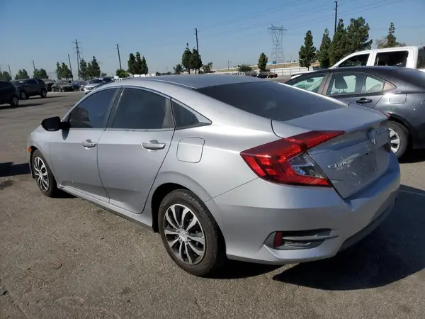 2HGFC2F53JH597224 2018 HONDA CIVIC - Image 2
