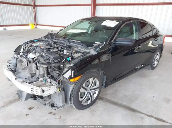 2HGFC2F53JH605760 2018 HONDA CIVIC - Image 2