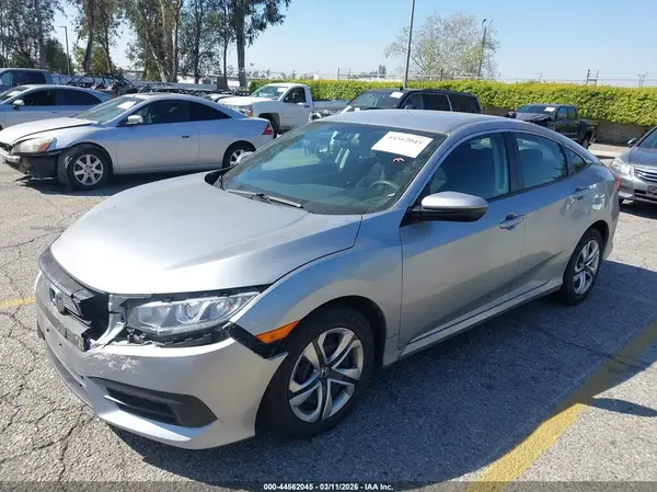 2HGFC2F53JH608920 2018 HONDA CIVIC - Image 2