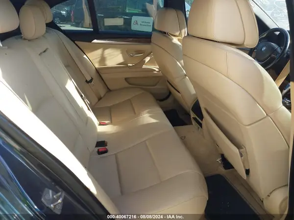 2HGFC2F54GH030447 2016 BMW 5ER - Image 8