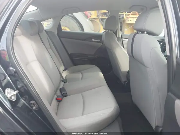 2HGFC2F54HH572164 2017 HONDA CIVIC - Image 8