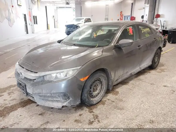 2HGFC2F54JH011968 2018 HONDA CIVIC - Image 2