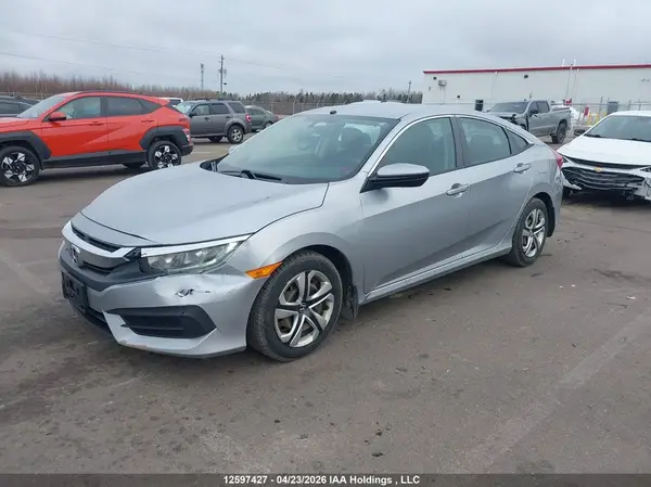 2HGFC2F54JH043688 2018 HONDA CIVIC - Image 2